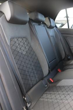 2023 Volkswagen
Golf 110TSI R-Line