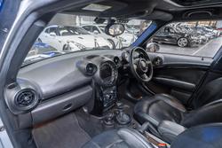2014 MINI
Countryman Cooper D