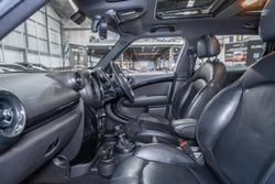 2014 MINI
Countryman Cooper D