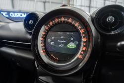 2014 MINI
Countryman Cooper D