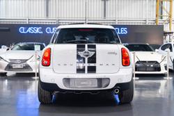 2014 MINI
Countryman Cooper D