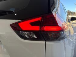 2019 Nissan
X-TRAIL ST