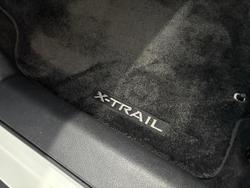 2019 Nissan
X-TRAIL ST