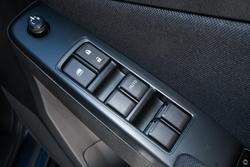2025 Isuzu
MU-X LS-M
