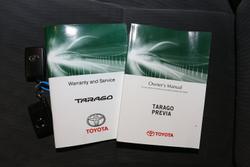 2016 Toyota
Tarago GLX