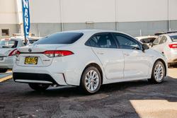 2021 Toyota
                Corolla Ascent Sport Hybrid