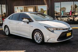2021 Toyota
                Corolla Ascent Sport Hybrid