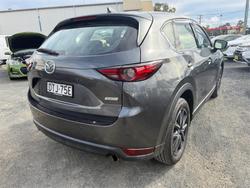 2017 MAZDA
                CX-5 GT (4x4)