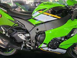2025 Kawasaki NINJA ZX-10R Green