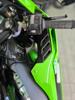 2025 Kawasaki NINJA ZX-10R Green