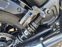 2022 Indian SCOUT ROGUE STEALTH GRAY