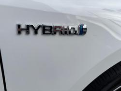 2022 Toyota
Corolla Ascent Sport Hybrid