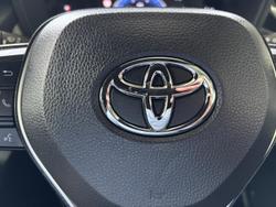 2022 Toyota
Corolla Ascent Sport Hybrid