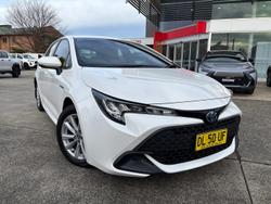 2022 Toyota
Corolla Ascent Sport Hybrid