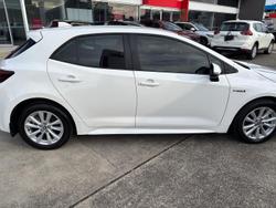 2022 Toyota
Corolla Ascent Sport Hybrid