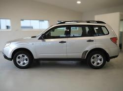 2009 Subaru
Forester X