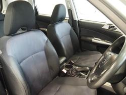 2009 Subaru
Forester X