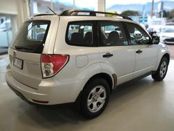 2009 Subaru
Forester X