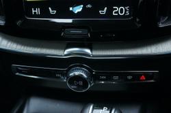 2021 Volvo
XC60 T5 Inscription