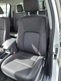 2023 Toyota
Hilux SR