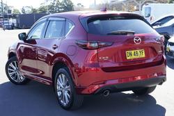 2022 Mazda
CX-5 Akera