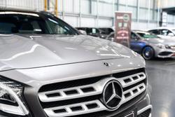 2019 Mercedes-Benz
GLA-Class GLA180