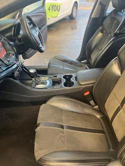 2013 Holden Commodore SV6 VF MY14 Heron White