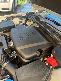 2013 Holden Commodore SV6 VF MY14 Heron White