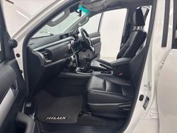 2021 Toyota Hilux SR5 GUN126R 4X4 Dual Range Crystal Pearl