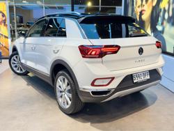 2025 Volkswagen
T-Roc 110TSI Style