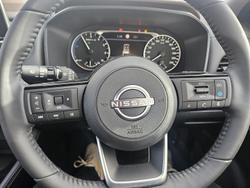 2024 Nissan
X-TRAIL ST-L e-POWER