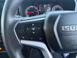 2023 Isuzu
                D-MAX SX