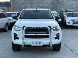 2023 Isuzu
                D-MAX SX