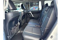 2021 Toyota
Landcruiser Prado Kakadu