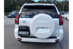 2021 Toyota
Landcruiser Prado Kakadu