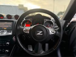 2010 NISSAN
370Z