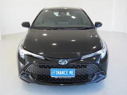 2023 Toyota
Corolla Ascent Sport Hybrid