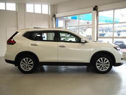 2019 Nissan
X-TRAIL ST