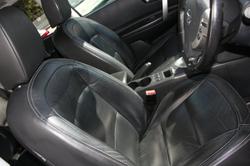 2011 Nissan
Dualis Ti