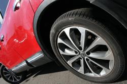 2011 Nissan
Dualis Ti