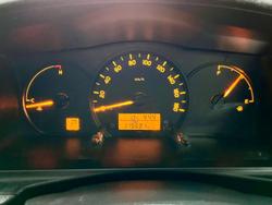 2018 Toyota Hiace Commuter TRH223R French Vanilla