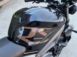 2022 Triumph STREET TRIPLE RS Black