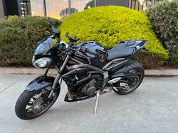 2022 Triumph STREET TRIPLE RS Black