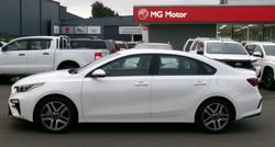 2019 Kia
                Cerato Sport