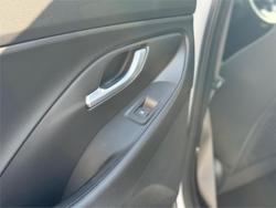 2019 HYUNDAI
i30 ACTIVE
