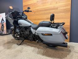 2025 Harley-davidson FLTRX ROAD GLIDE (117) Billiard Gray