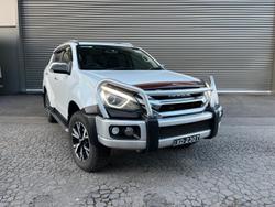 2019 Isuzu
MU-X LS-T