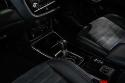 2021 Mitsubishi
Outlander LS