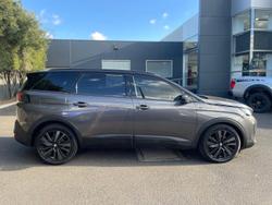 2022 Peugeot
5008 GT Sport