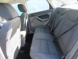 2010 FORD
FOCUS LX